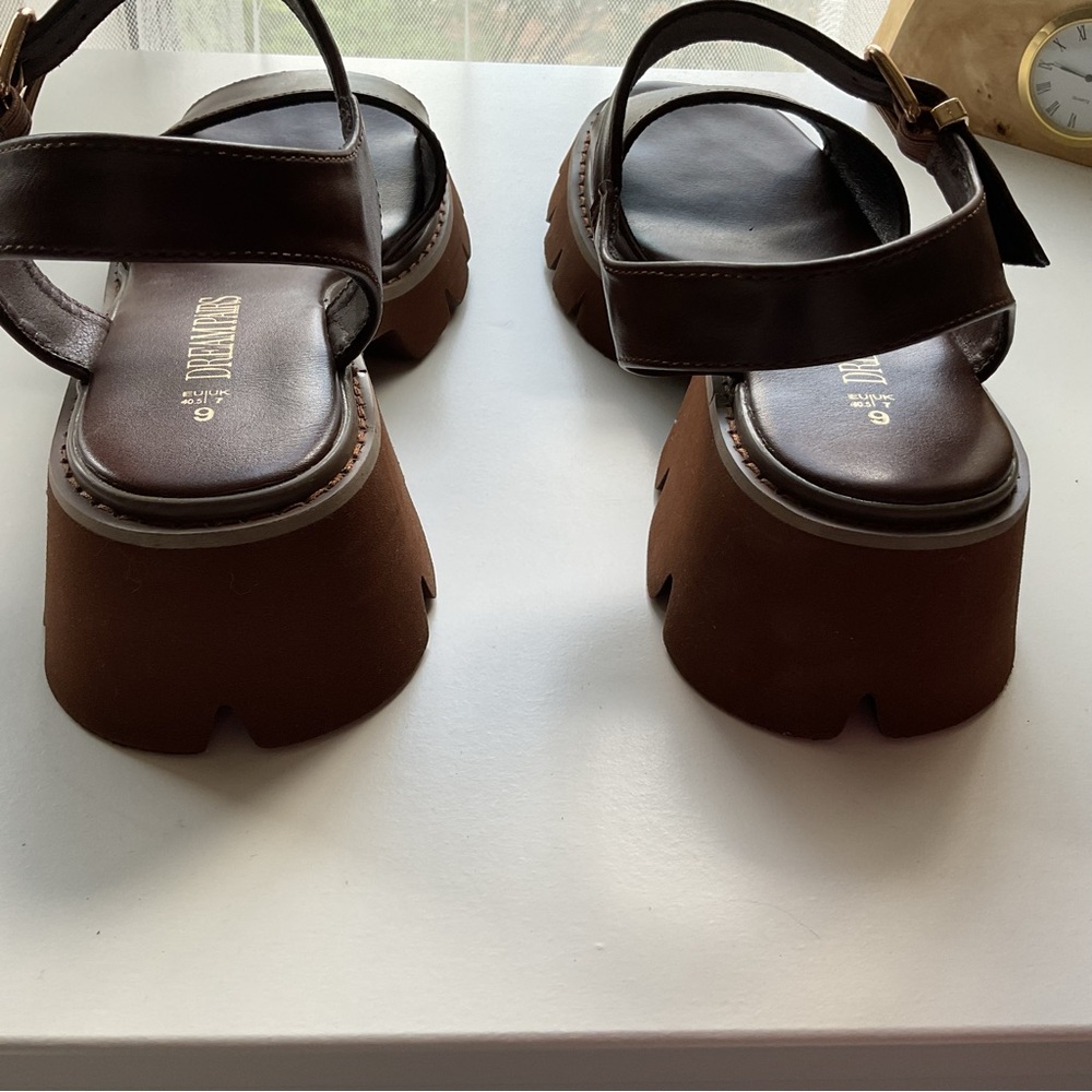 Dream Pairs Brown Platform Ankle-Strap Sandals - Picture 3 of 6